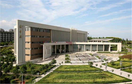 万象城网页版设备案例西安财经学院