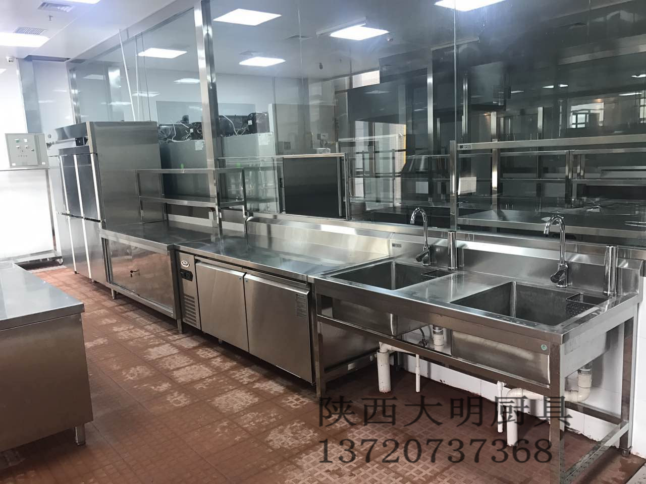 酒店万象城网页版设计